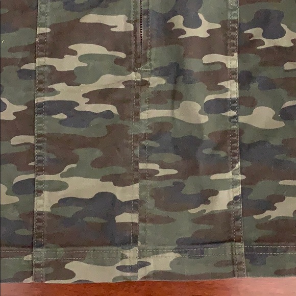 3/$60 Free People camo pattern skirt - Picture 7 of 7